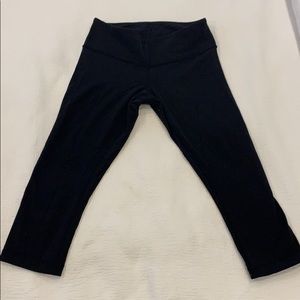 Lululemon Cropped Wunder Under